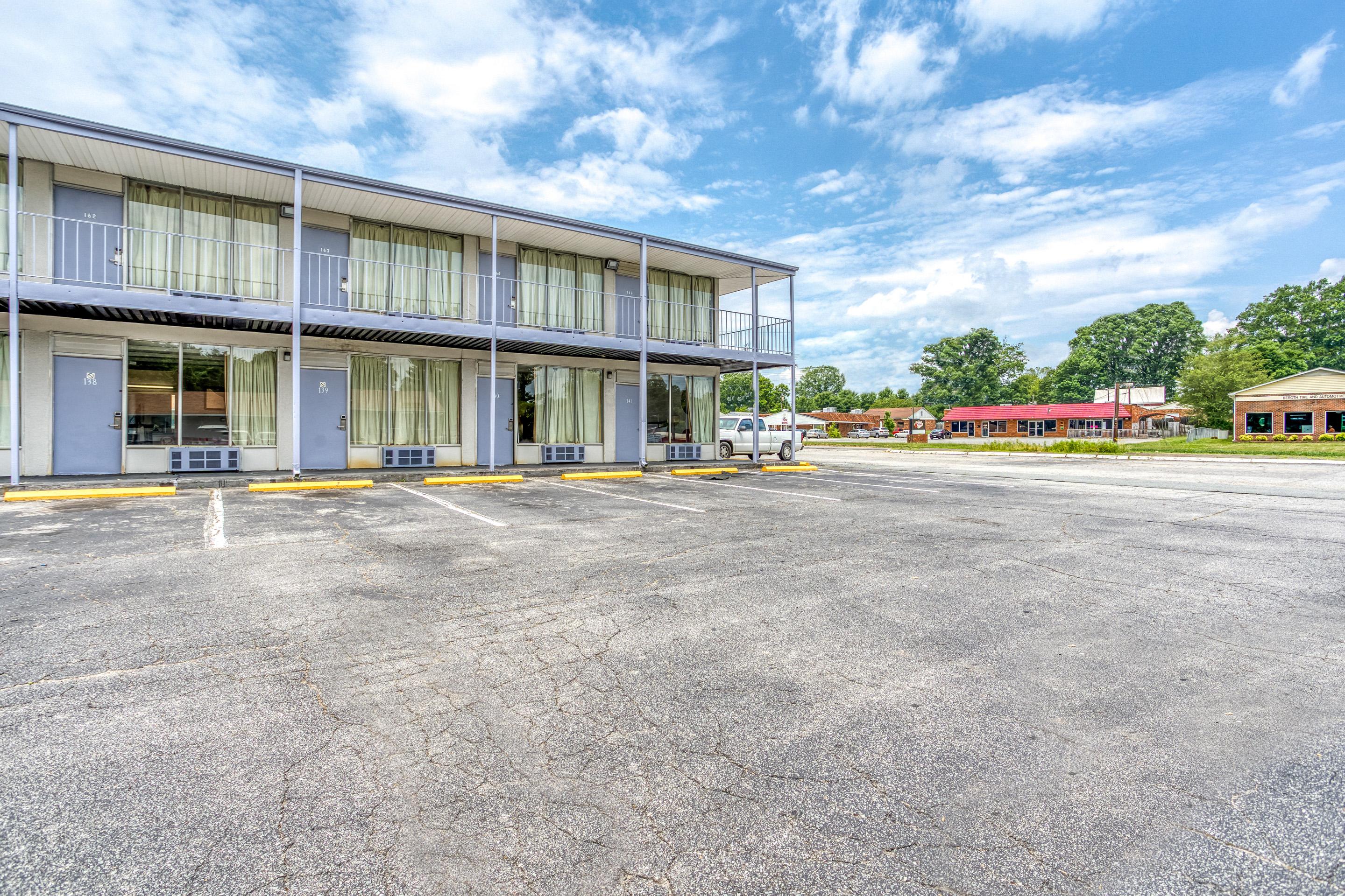 Oyo Inn Kernersville Exteriér fotografie